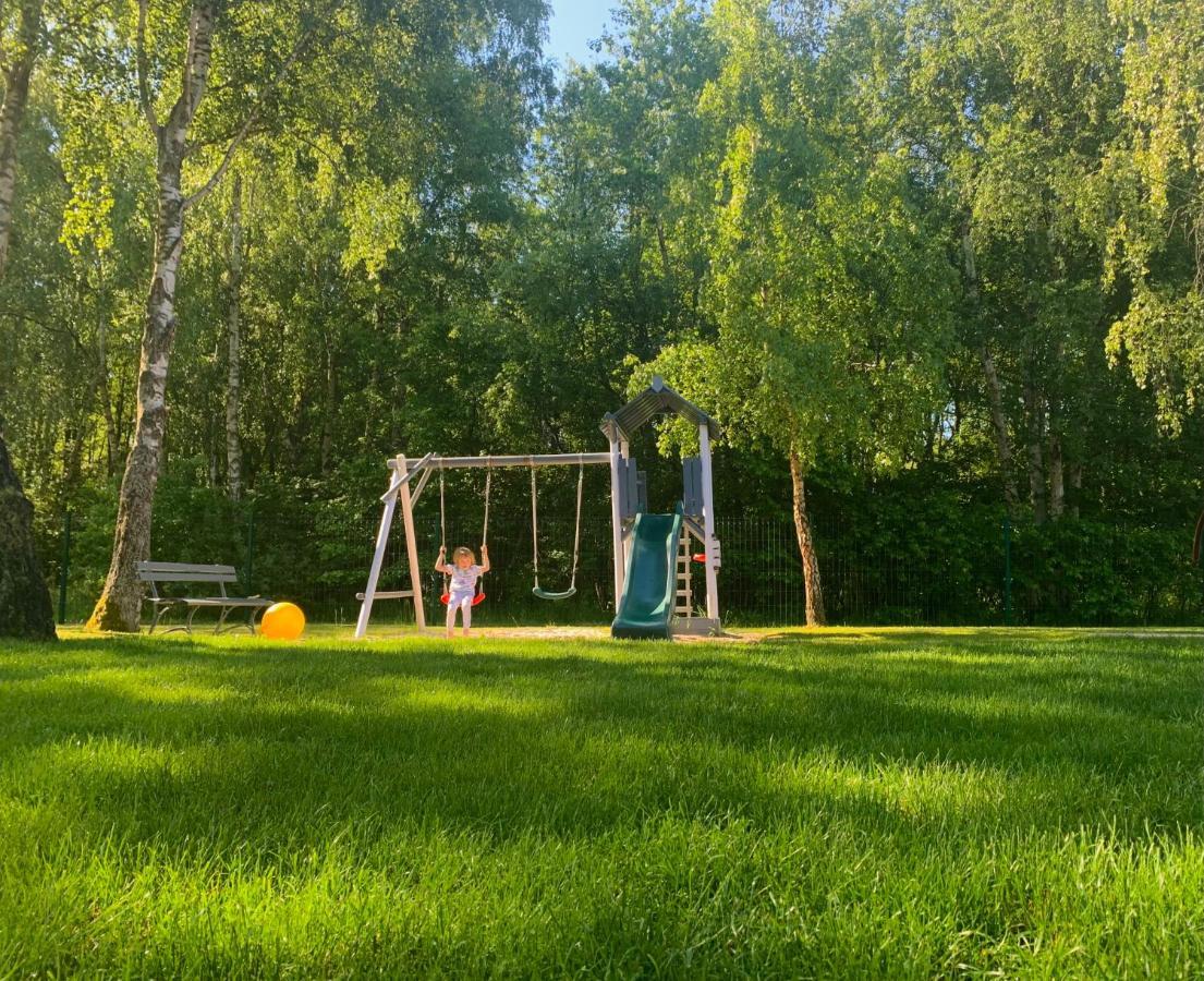 Brzozowa Oaza Apartment Мжежино Екстериор снимка
