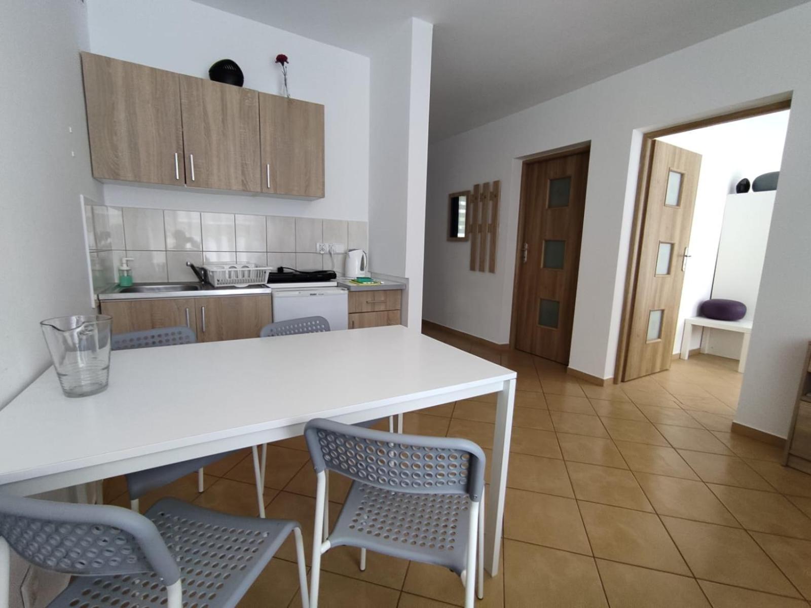 Brzozowa Oaza Apartment Мжежино Екстериор снимка
